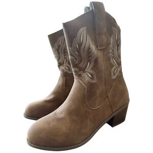 Tan Western-Style Women's Boots